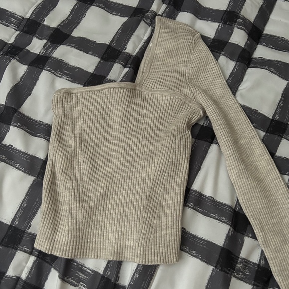 Abercrombie top - Picture 1 of 2